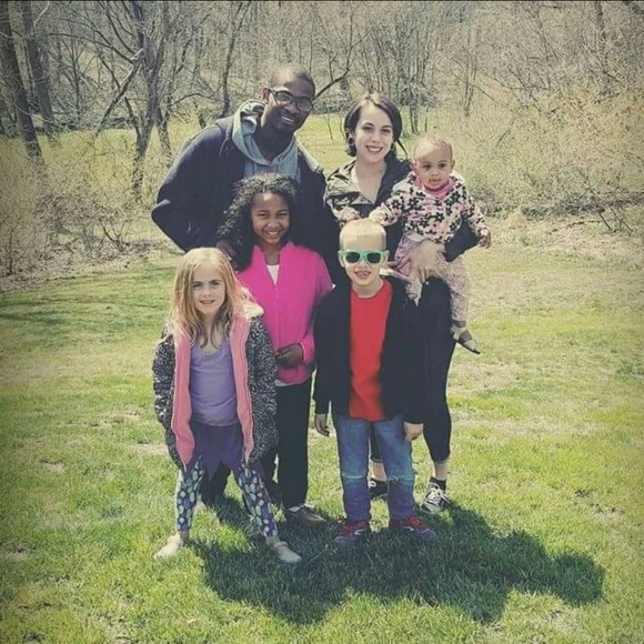 Meet your Posher, Cassandra - Picture 7 of 8